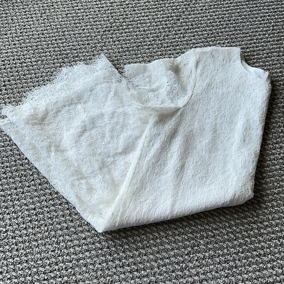 Lulu’s white dress - Picture 4 of 5